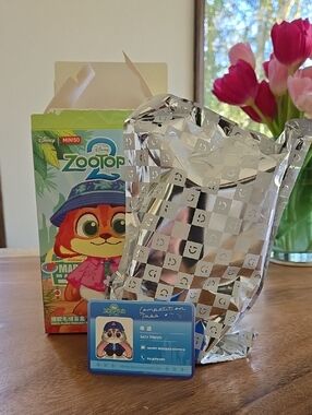 Zootopia 2 Vinyl Figure Blind Box - Judy Hopps